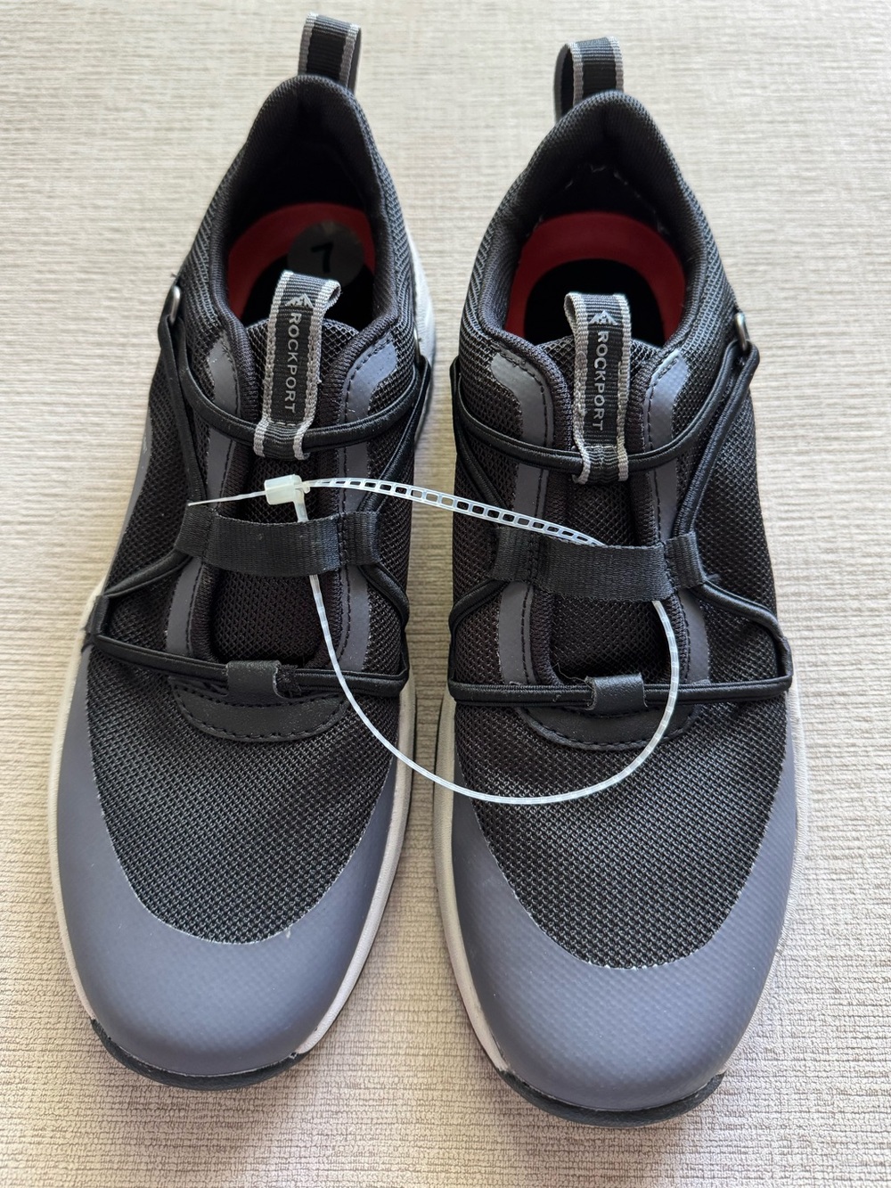 Rockport XCS Water Resistant Black Grey Sneakers Shoes Women’s Size 7 NEW - Picture 2 of 6